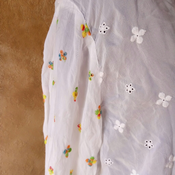 Johny Was sample all over embroidered tunic blouse - Picture 10 of 10